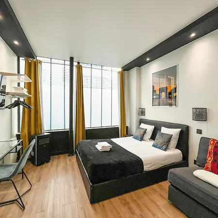 Urbanflat 173 - Beautiful Near Montparnasse Apartment Paris