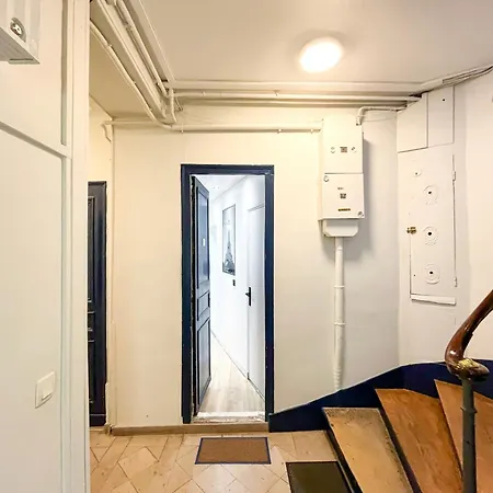 Urbanflat 173 - Beautiful Near Montparnasse Apartment *